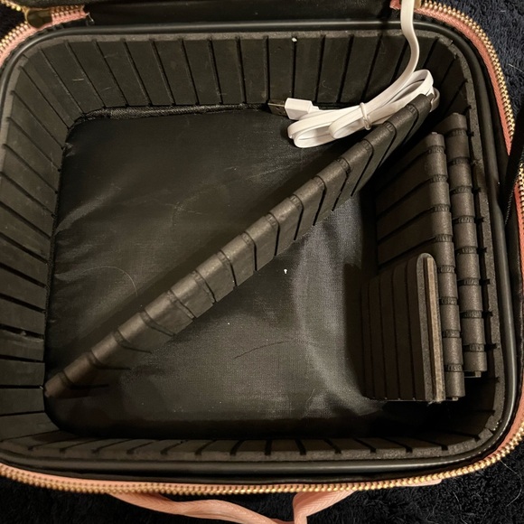 Vanity/Makeup Box - Picture 4 of 4